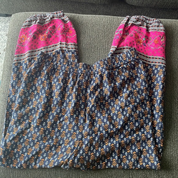 NWT Anthropologie Boho Pants. Go ahead and send me an offer! - Picture 3 of 6